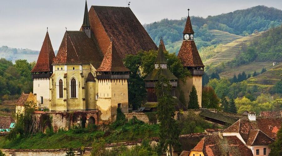 Bükreş & Transilvanya Turu Otobüs ile 2 Gece 4 Gün MT001