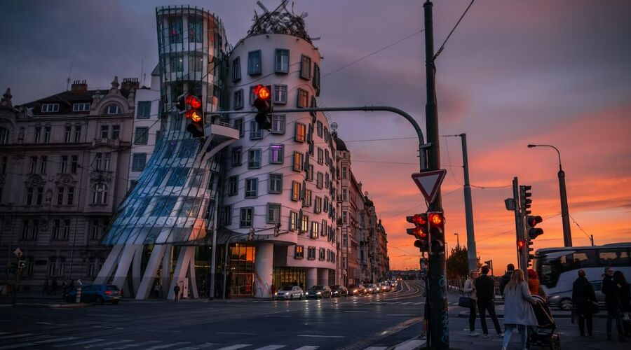 Otobüslü Baştanbaşa Orta Avrupa Turu 7 Gece 8 Gün ATL001