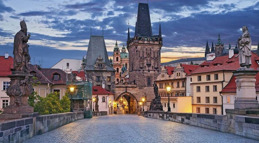 Otobüslü Baştanbaşa Orta Avrupa Turu 7 Gece 8 Gün ATL001