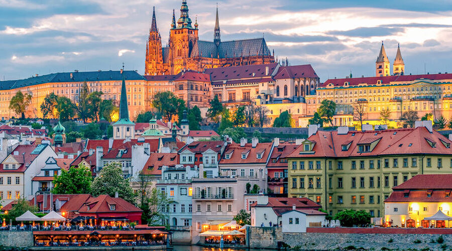 Otobüslü Baştanbaşa Orta Avrupa Turu 7 Gece 8 Gün ATL001