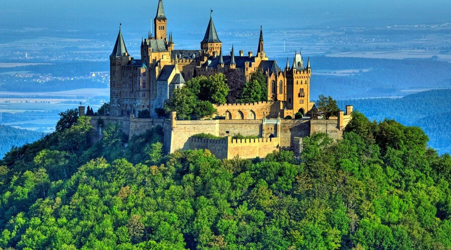 Romanya Transilvanya ve Şatolar Turu 3 Gece 4 Gün MC001