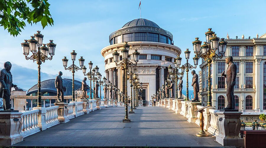 THY İLE BÜYÜK BALKAN 5 ÜLKE TURU  VİZESİZ !!! KOSOVA - ARNAVUTLUK – MAKEDONYA- SIRBİSTAN – BOSNA HERSEK Akşam Yemekleri Dahil EKSTRA TUR YOK – HERŞEY DAHİL !!!!