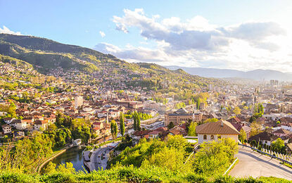 Kosovalı Büyük Balkanlar Turu AJet ile Extra Turlar ve Akşam Yemekleri Dahil TZL-SKP