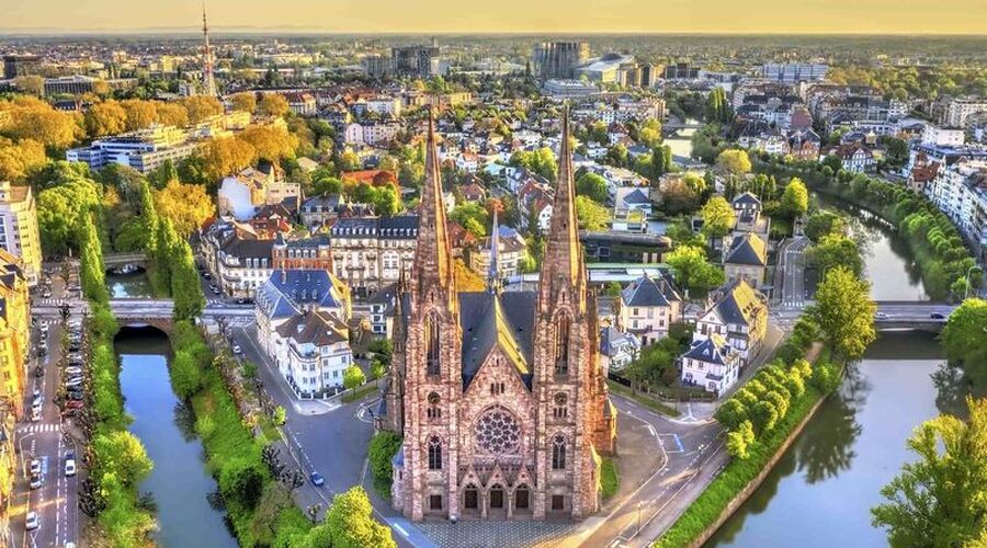 Yılbaşı Özel Ankara Kalkışlı Görkemli Üçlü Benelüx & Fransa & Almanya Turu SunExpress Havayolları ile 7 Gece ATS001