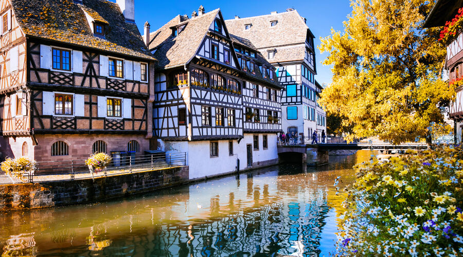 Fenomen Nürnberg Ve Alsace İle Noel Pazarları Turu Türk havayolları ile 4 gece 5 Gün Sabah Gidiş Akşam Dönüş FRA-STR IS001 