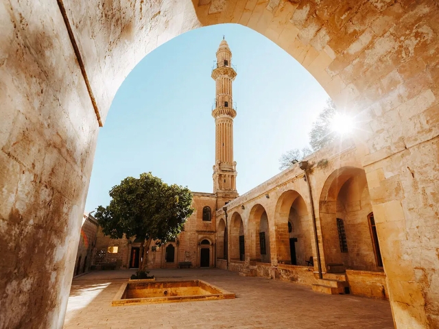 İkonik Mardin Turu | 2 Gece Konaklamalı Uçaklı İstanbul Çıkışlı 29 Ekim Özel Tur Programı
