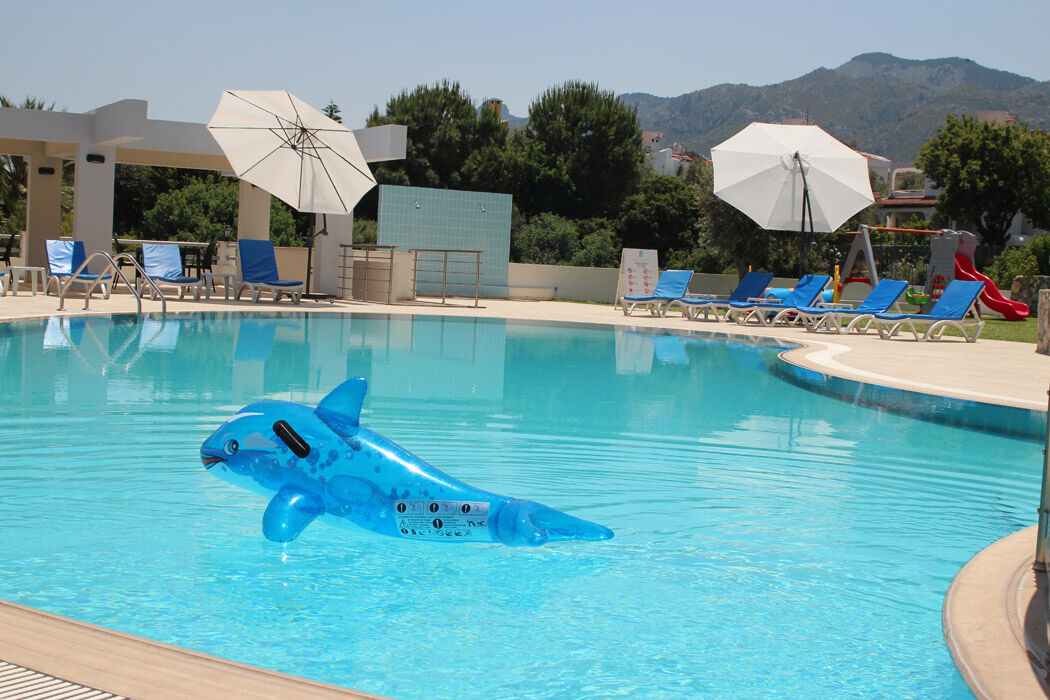 Bellapais Oasis Hotel