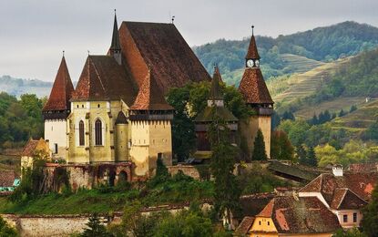 Transilvanya İncileri Turu Tüm Çevre Gezileri ve Ekstra Turlar Dahil 5 Gece 6 Gün MT001