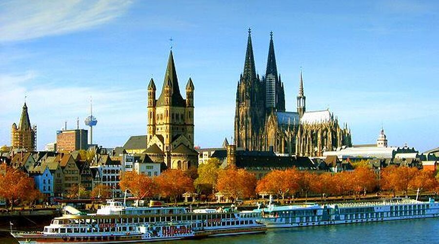 MEGA BENELUX & PARİS & COLMAR & KÖLN TURU Pegasus Havayolları ile 7 gece