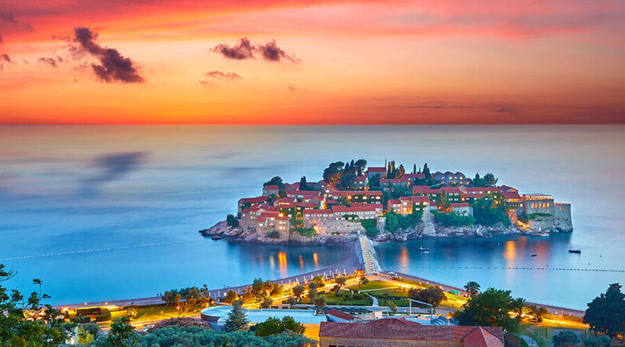 Baştanbaşa Balkanlar Ajet İle Tüm Çevre Gezileri, Ekstra Turlar, Akşam Yemekleri Dahil SAW-SJJ-SAW