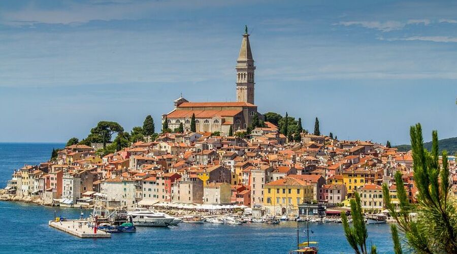 Ankara Hareketli Otobüs ile Balkanlar Rüyası 9 Ülke 25 Şehir 6 Gece Konaklamalı 2026