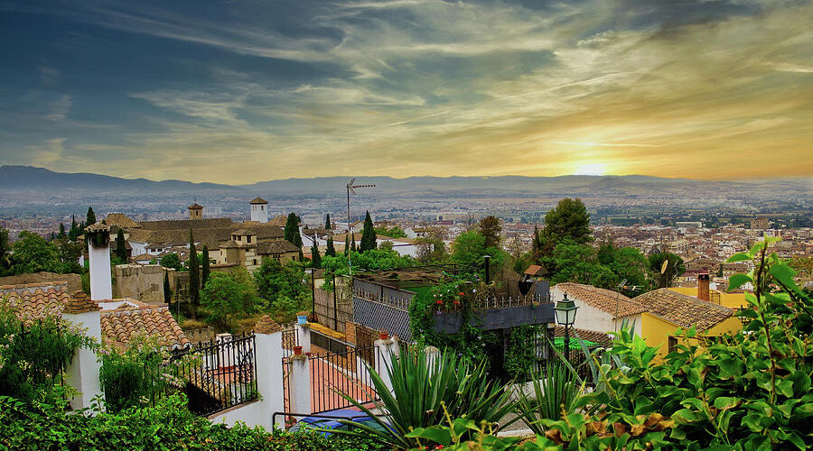 MEGA PORTEKİZ & ENDULUS & ISPANYA TURU Pegasus Havayolları ile 7 gece Sabah Madrid Gidiş – Akşam Barcelona Dönüş || 16057