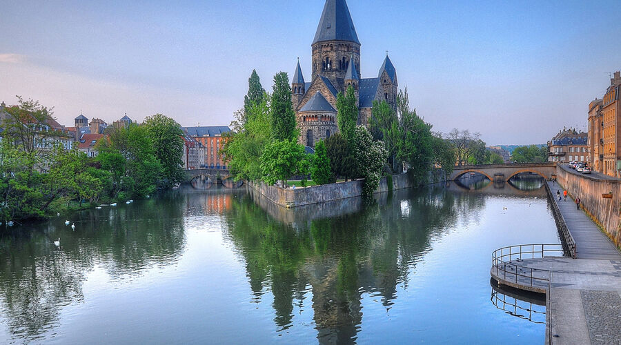 Avrupa'nın Kalbi Benelux & Paris Turu Ajet Havayolları İle 7 Gece 8 Gün Promosyon (DUS-FRA)