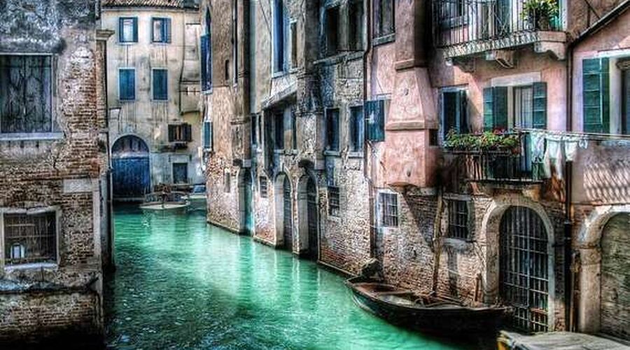 KLASİK İTALYA KIŞ 2026 (FCO-BGY) 7 GECE 8 GÜN ROMA (3) & FLORANSA (2) & VENEDİK (1) & MİLANO (1)