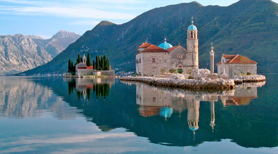 Kosovalı Büyük Balkanlar Turu AJet ile Extra Turlar ve Akşam Yemekleri Dahil SKP-SJJ