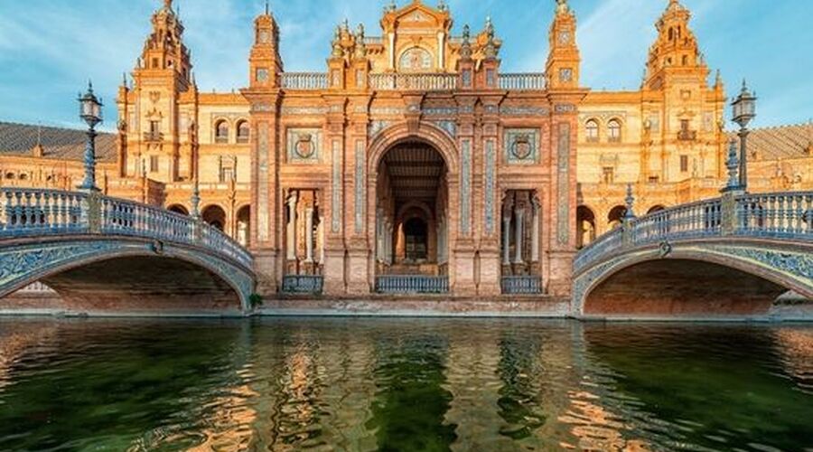 Ankara Hareketli İspanya'nın Kalbi Madrid & Barselona Turu Ajet İle Bahar Dönemi