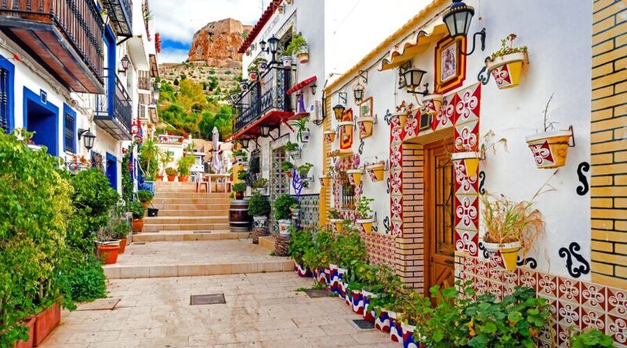 İSPANYA VE ENDÜLÜS İKONLARI TURU Pegasus Havayolları ile 7 gece