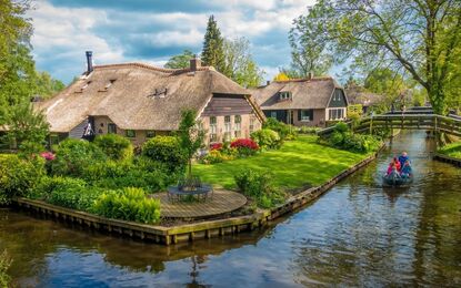 İzmir Çıkışlı Görkemli Üçlü Benelüx – Fransa – Almanya Turu Reims & Köln Şehir Turları Dahil Sunexpress Havayolları ile 7 Gece 8 Gün Ramazan Bayramı Özel ATS001