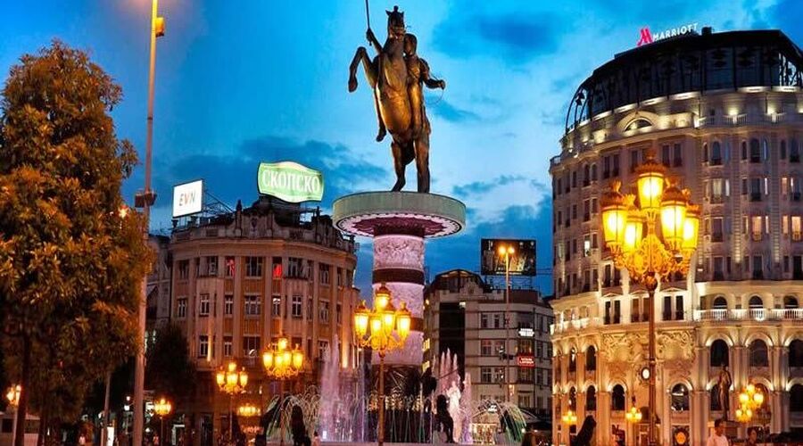 Ankara Çıkışlı Kosovalı Büyük Balkanlar Turu AJet ile Extra Turlar ve Akşam Yemekleri Dahil TIA-TIA