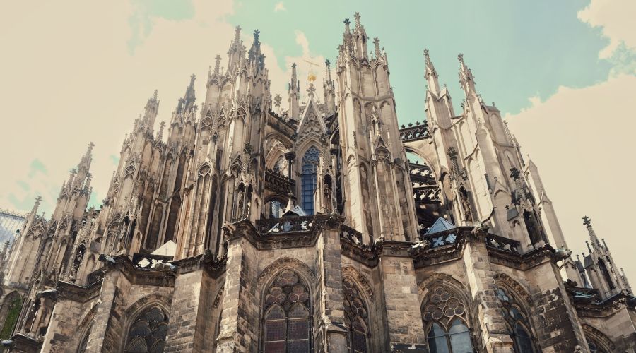 Benelux & Paris & Köln Turu Kurban Bayramı Özel THY İle (DUS-DUS)