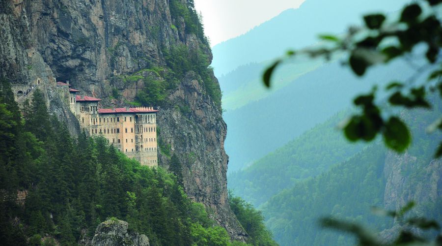 İkonik Karadeniz Yaylalar ve Batum Turu | 3 Gece Konaklamalı İstanbul Çıkışlı Kurban Bayramı Özel