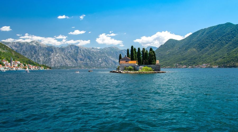 Budva Turu 7 Gece 9 Gün - Çukurova dan THY Özel seferi ile