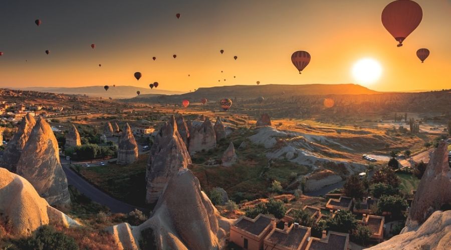 İkonik Kapadokya Turu - 1 Gece Konaklamalı İstanbul Ankara Çıkışlı