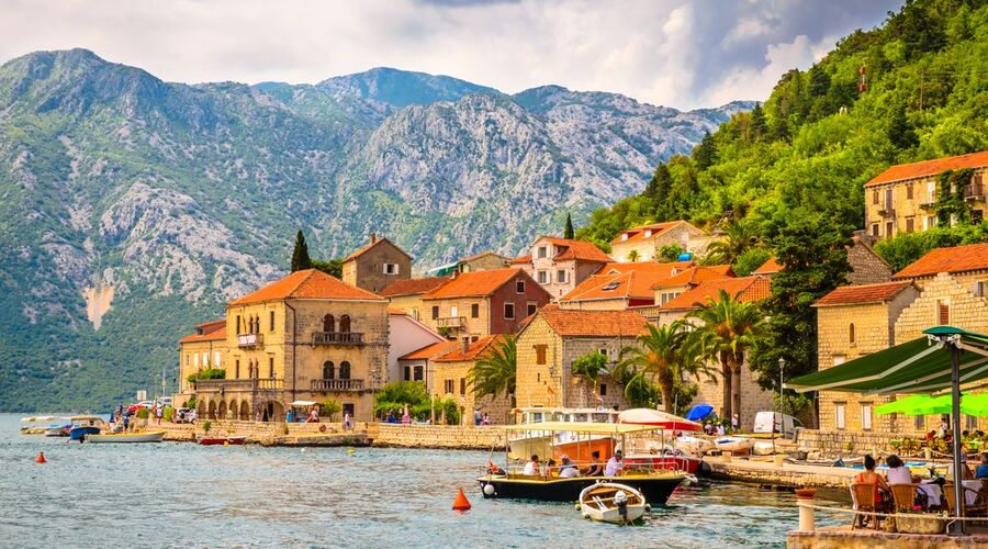 Kosovalı Büyük Balkanlar Turu AJet ile Extra Turlar ve Akşam Yemekleri Dahil PRN-PRN