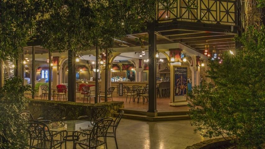 Merit Crystal Cove Casino Hotel - Girne Kıbrıs| Gezitura.com